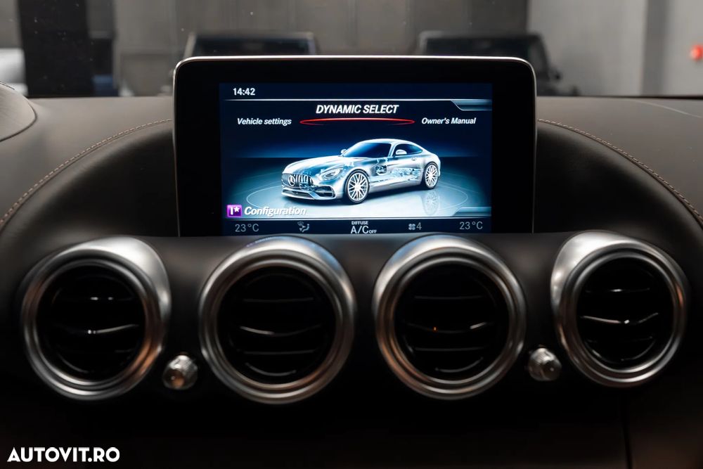 Mercedes-Benz AMG GT - 16