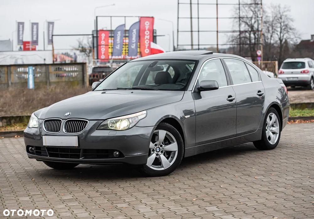 BMW Seria 5 525i - 6