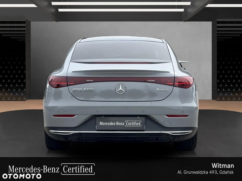 Mercedes-Benz EQE - 8