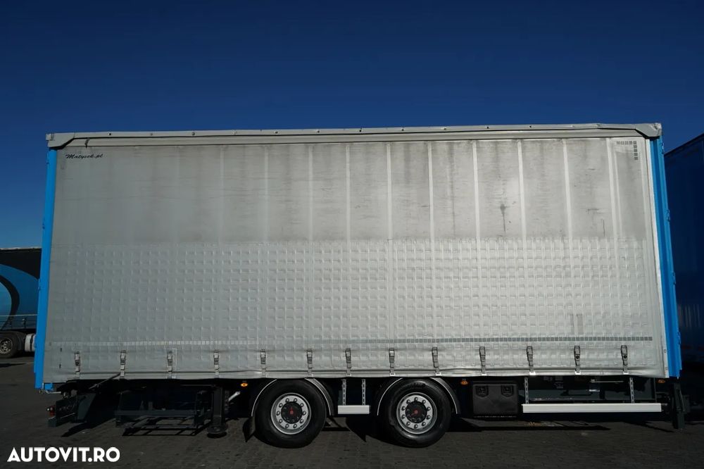 Volvo FH 460 / TRAVEL TANDEM / 120 M3 / AER CONDIȚIONAT PARCARE / AXĂ RIDICATĂ ȘI DE DIRECȚIE / PODEA REZISTENTĂ / + REMORCĂ FRUEHAUF 8,10 M / SAF / - 17