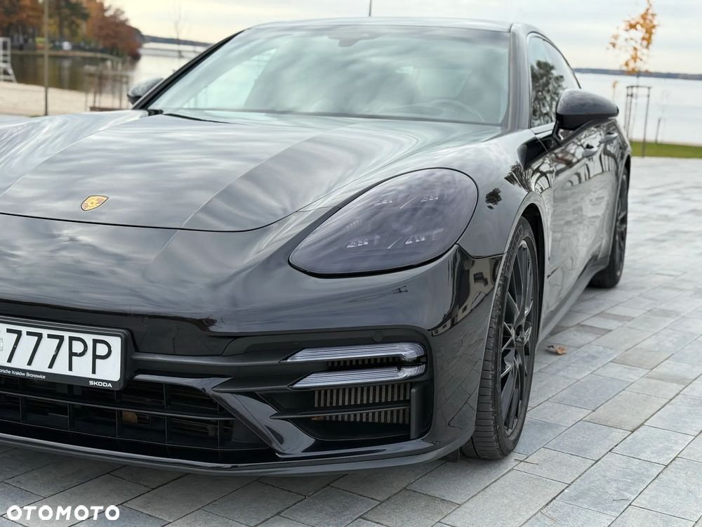 Porsche Panamera Turbo S Executive - 8