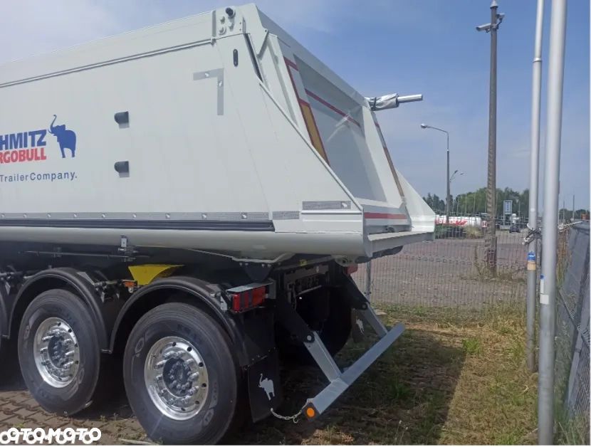 Schmitz Cargobull 26,5m3 Extra Light 5012kg - 2