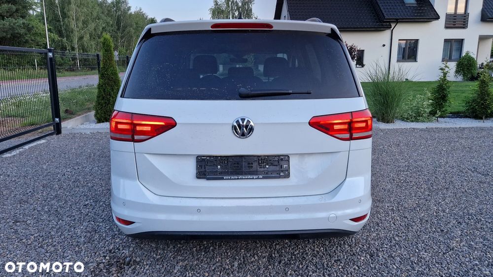 Volkswagen Touran 1.6 TDI SCR (BlueMotion Technology) Comfortline - 15