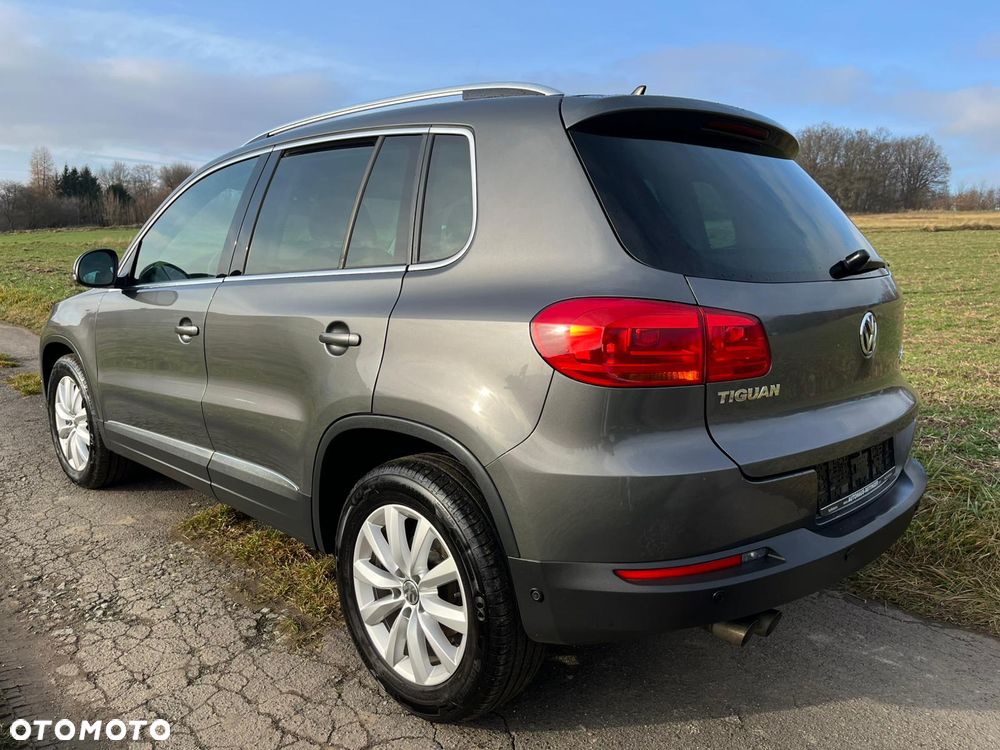 Volkswagen Tiguan 2.0 TDI DPF 4Motion BlueMotion Technology Track & Style - 3