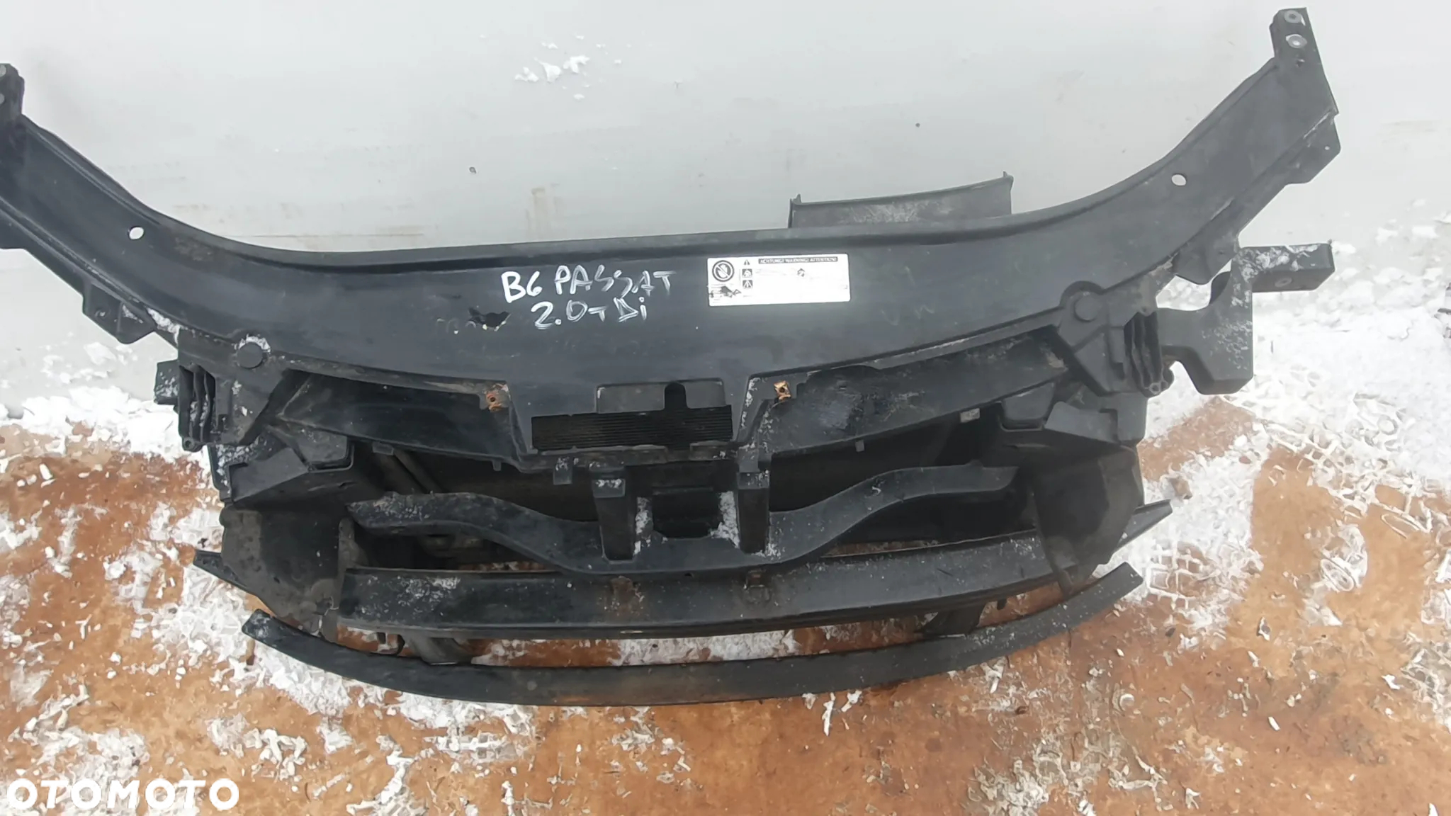 VW PASSAT B6 05r-2.0 1.9 TDI PAS PRZEDNI CHŁODNICE - 2