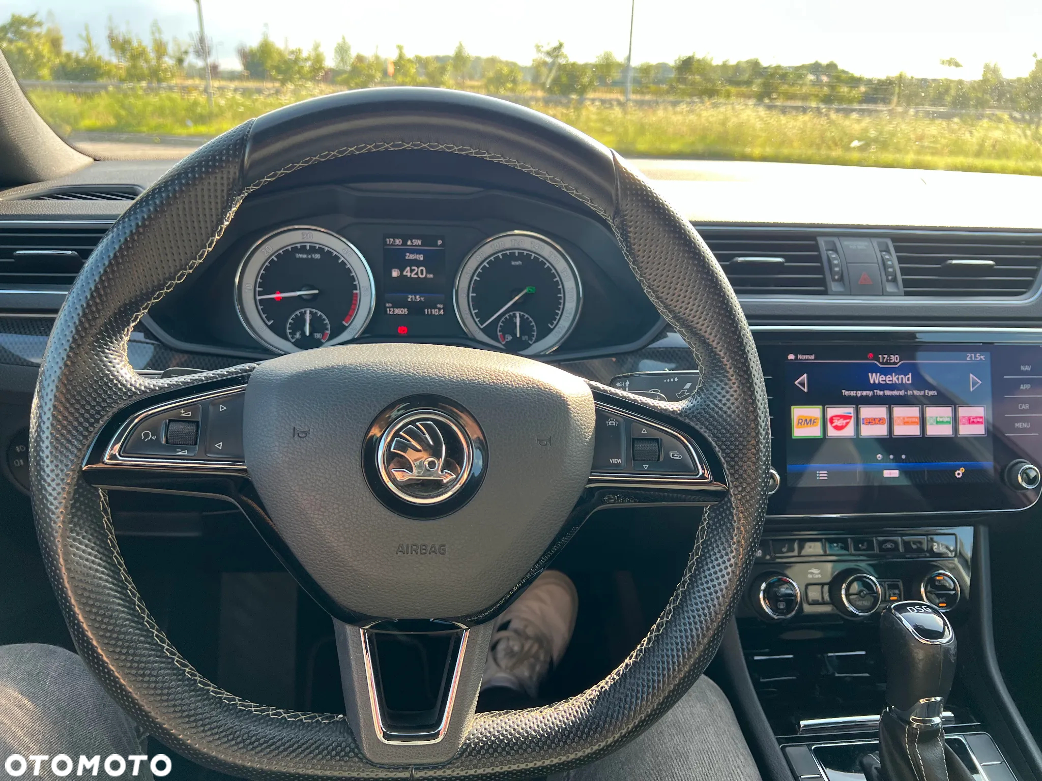 Skoda Superb 2.0 TDI Sportline DSG - 26