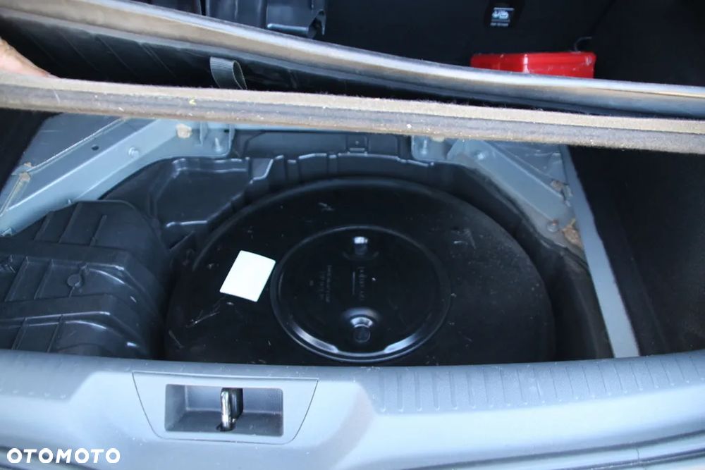 Renault Megane 1.6 SCe Limited - 24