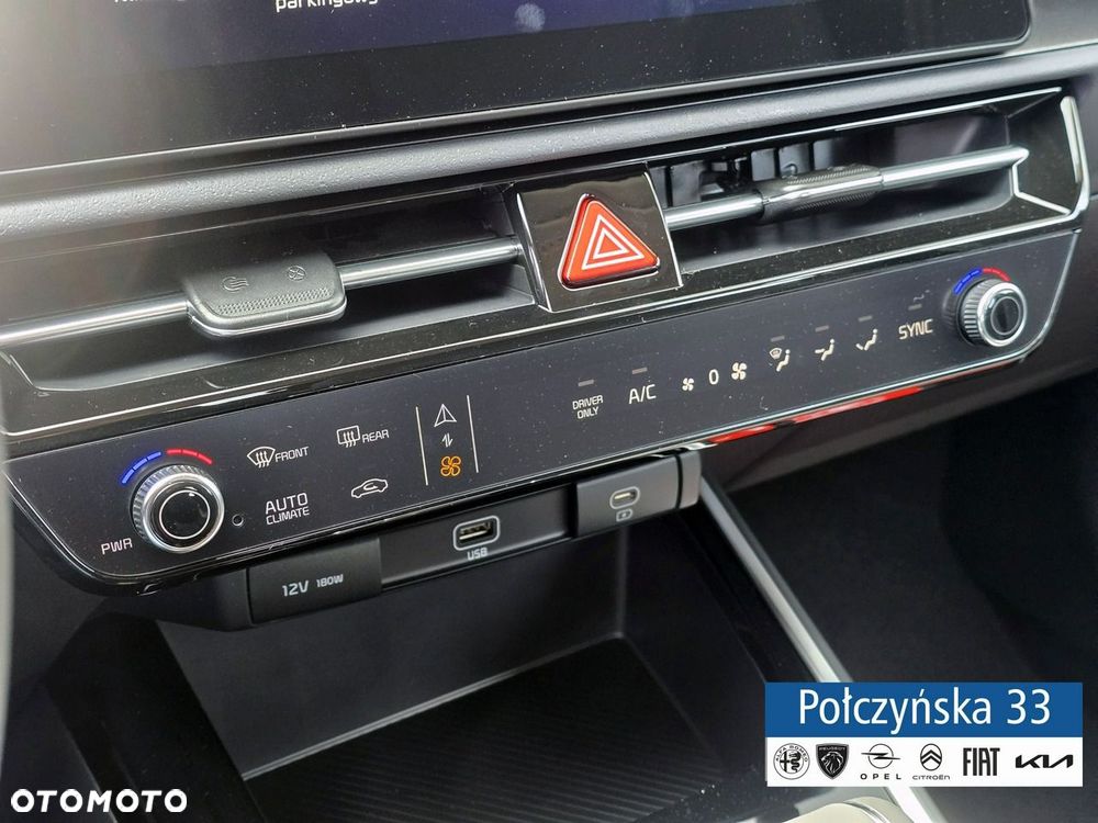 Kia Niro 1.6 GDI Hybrid M - 22