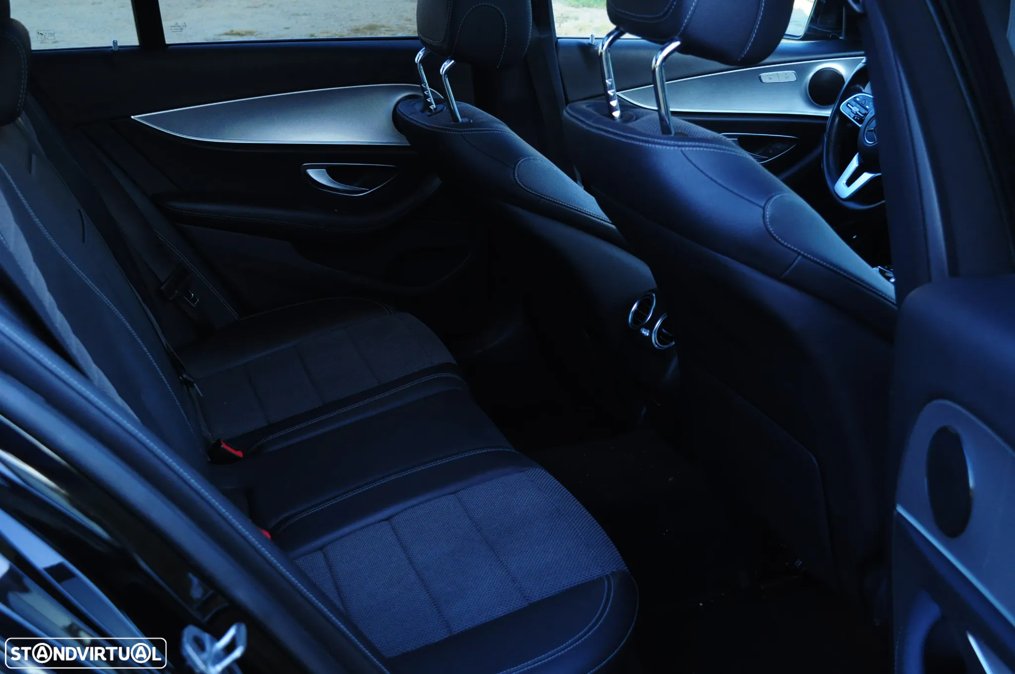 Mercedes-Benz E 300 de Exclusive Line - 16