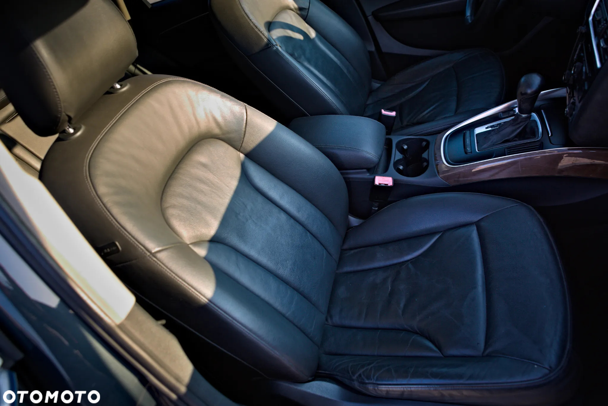 Audi Q5 3.2 FSI Quattro S tronic - 26