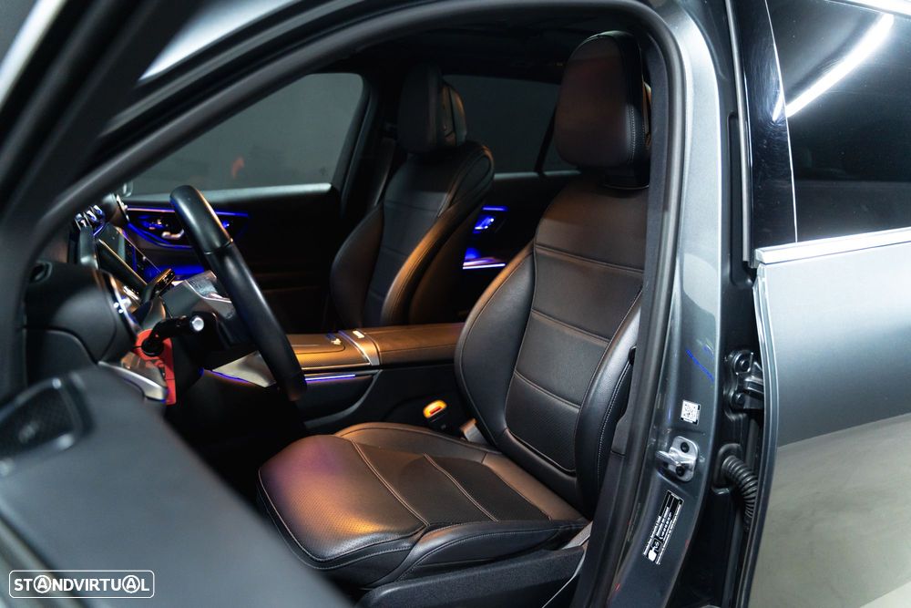 Mercedes-Benz GLC 300 e 4Matic 9G-TRONIC Avantgarde Advanced - 8