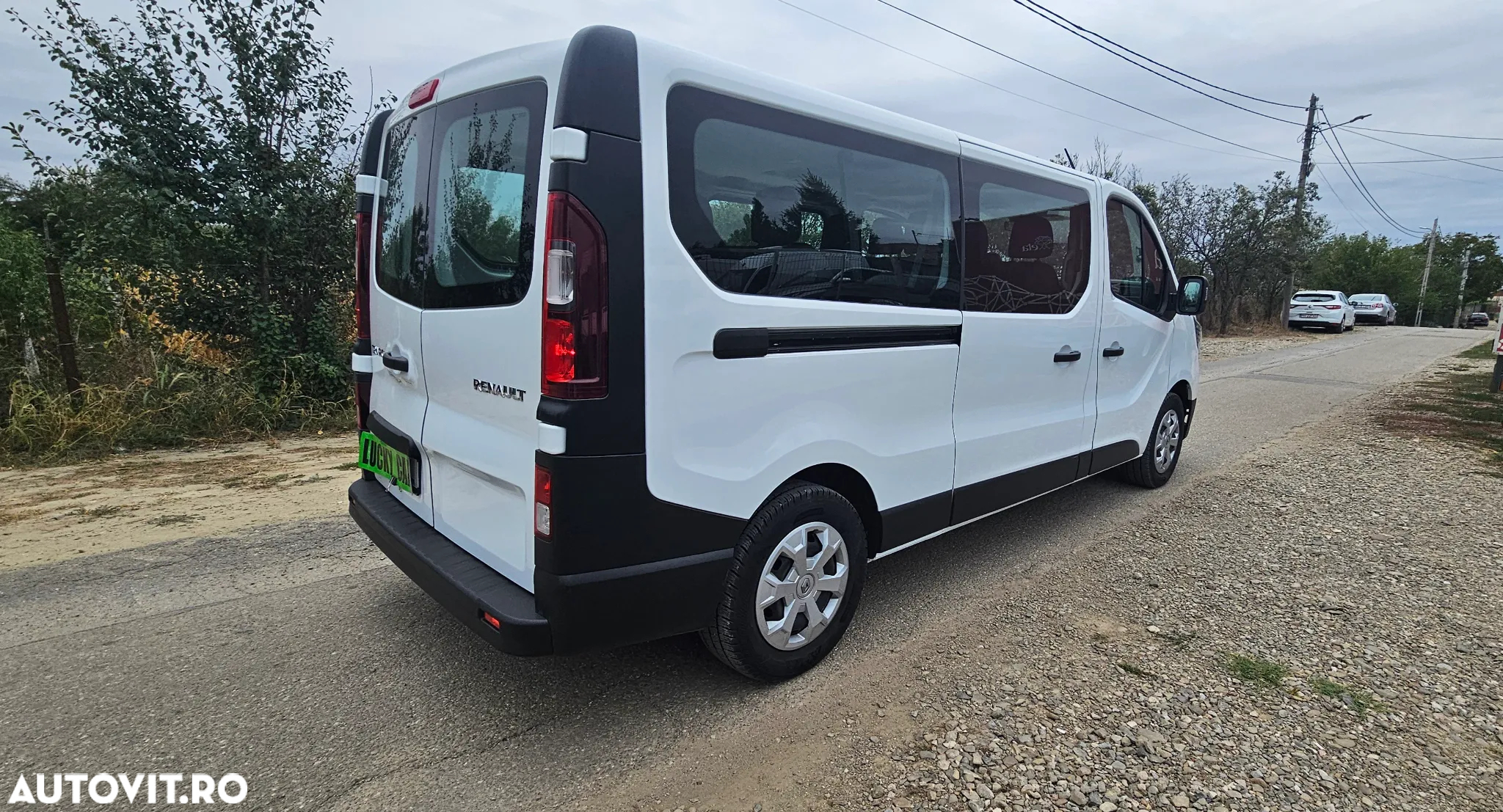 Renault Trafic Combi 2.0 Blue dCi 150 S&S L2 8+1 Zen - 5