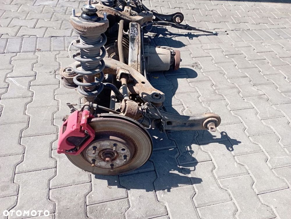 FIAT FREEMONT 2.0 JTD ZAWIESZENIE BELKA TYŁ TYLNE - 2