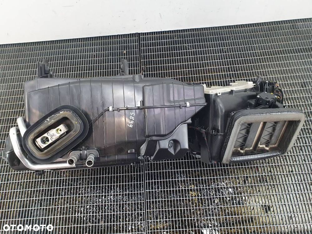 NAGRZEWNICA DMUCHAWA NAWIEWU AUDI A4 B9 TDI EUROPA - 5