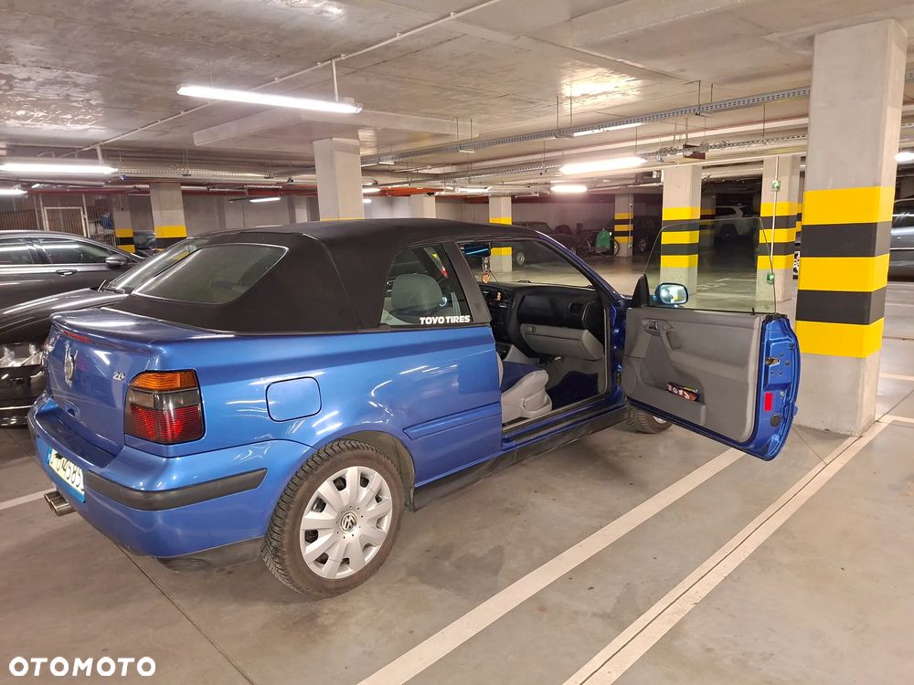 Volkswagen Golf 1.6 - 7