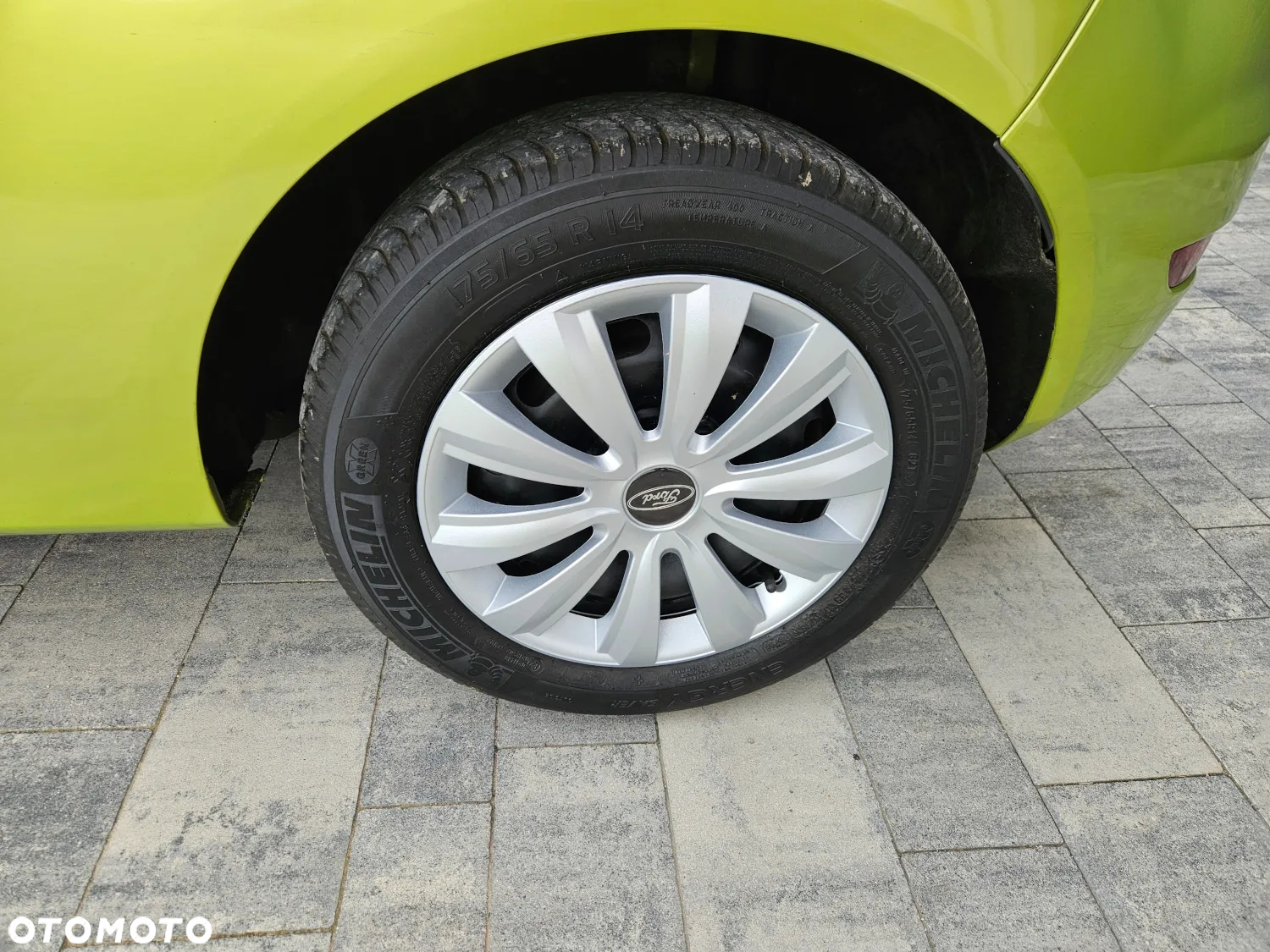 Ford Fiesta 1.25 Ambiente - 22