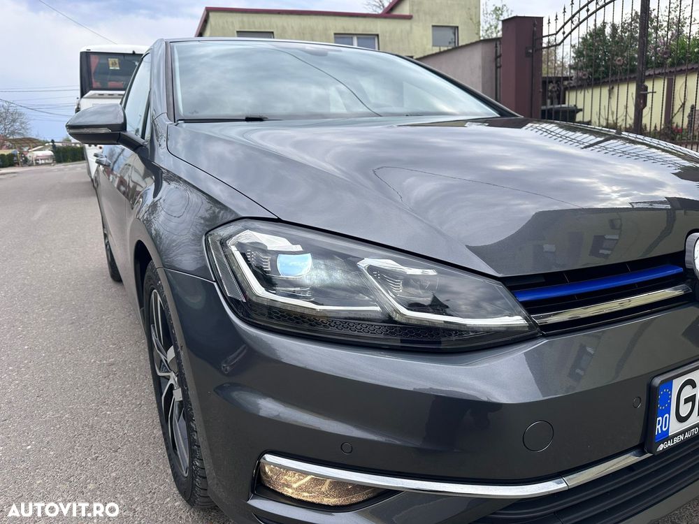 Volkswagen Golf 2.0 BlueTDI DSG Highline - 17