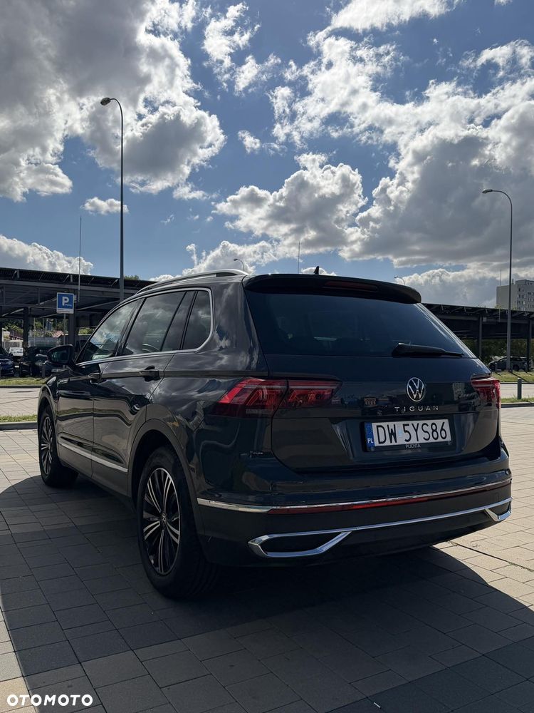 Volkswagen Tiguan - 5