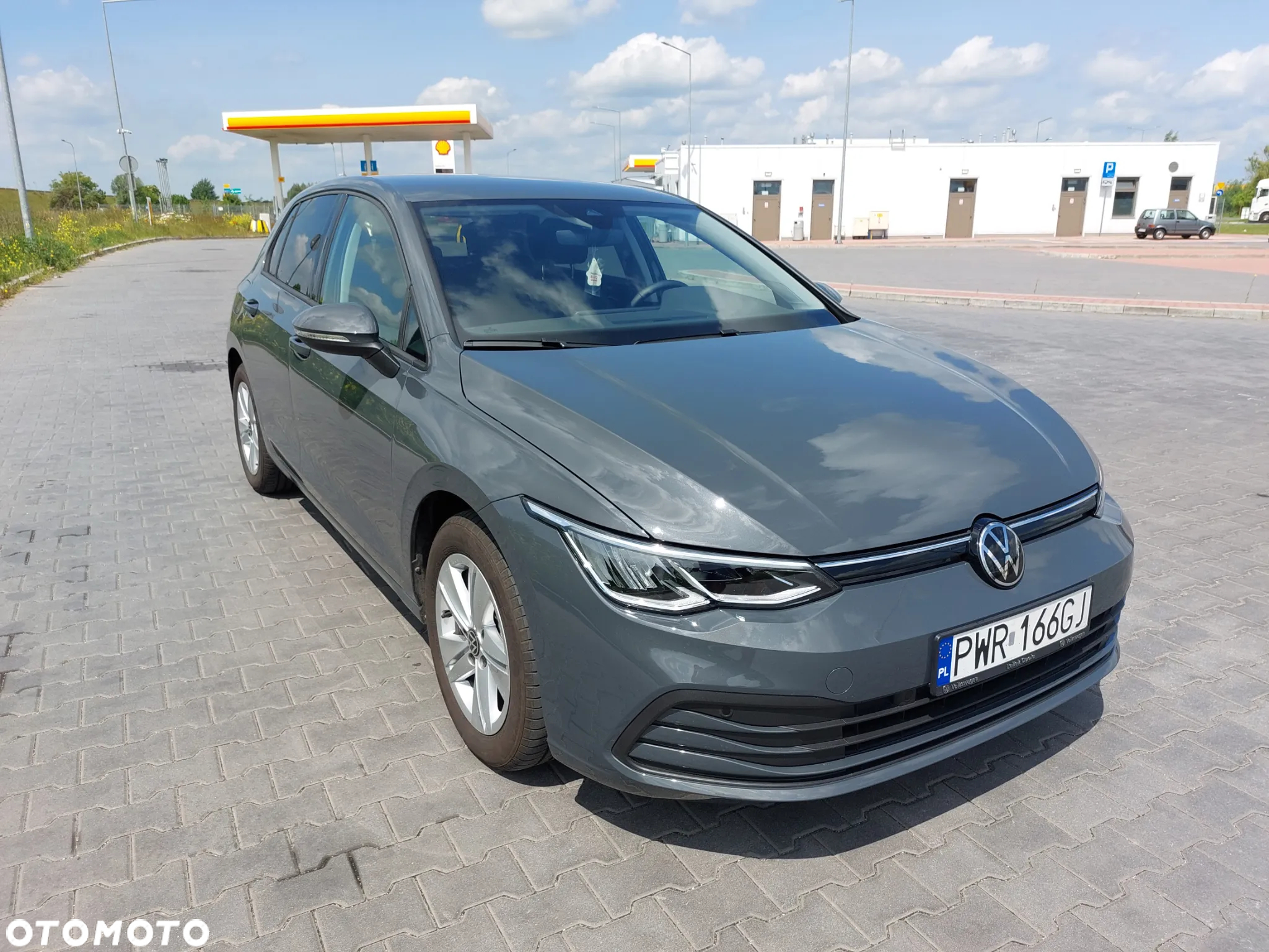 Volkswagen Golf VIII 2.0 TDI Life - 3