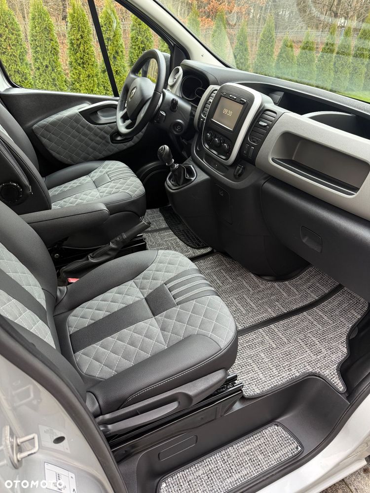 Renault TRAFIC CAMPER VAN - 10