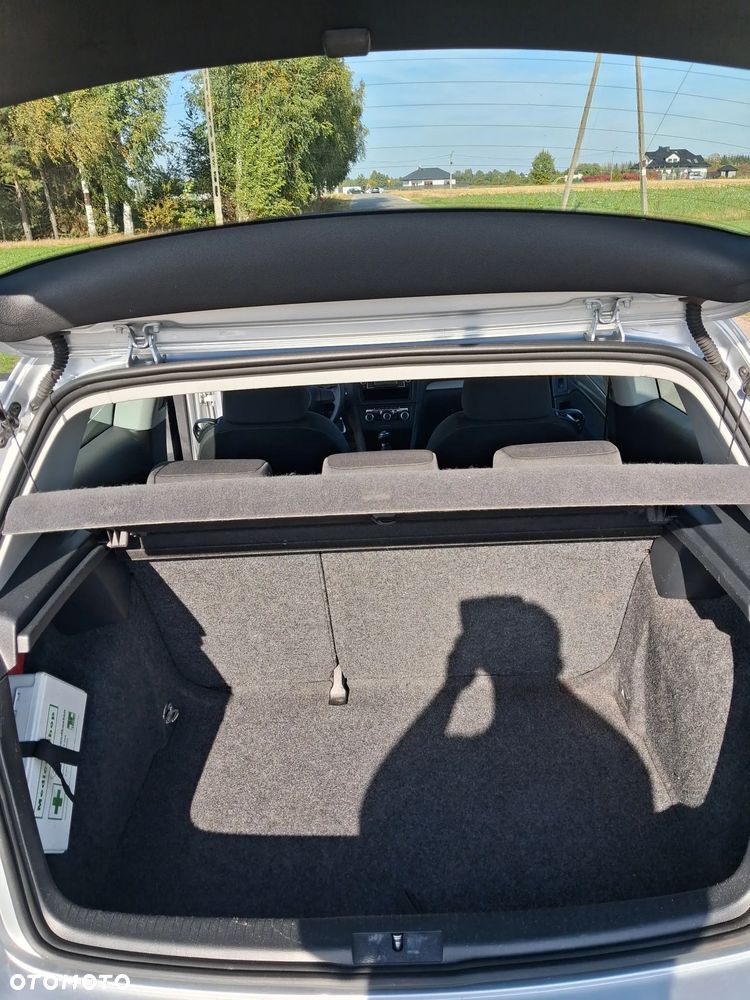 Volkswagen Golf - 8