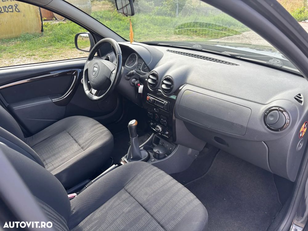 Dacia Duster 1.6 4x2 Laureate - 20