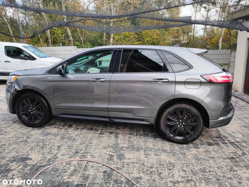 Ford Edge - 8