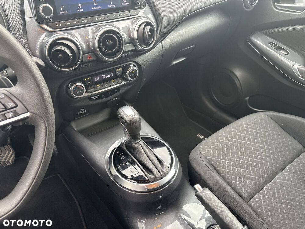 Nissan Juke 1.0 DIG-T Acenta DCT - 14