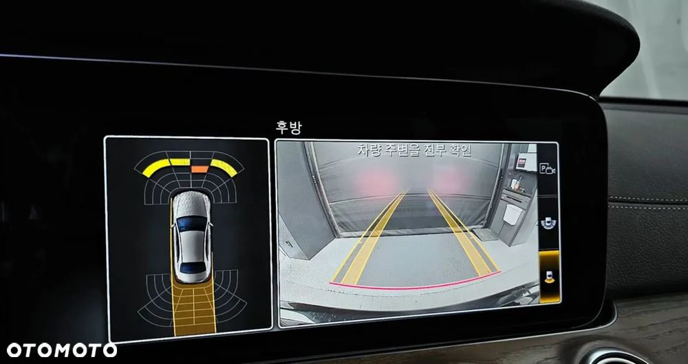 Mercedes-Benz Klasa E 220 d 9G-TRONIC Exclusive - 13