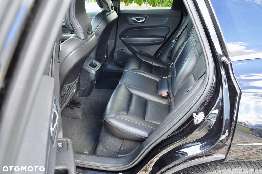 Volvo XC 60 D3 Momentum - 15