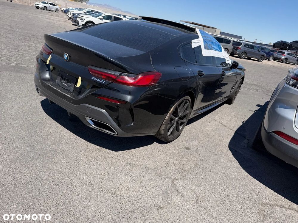 BMW Seria 8 - 20