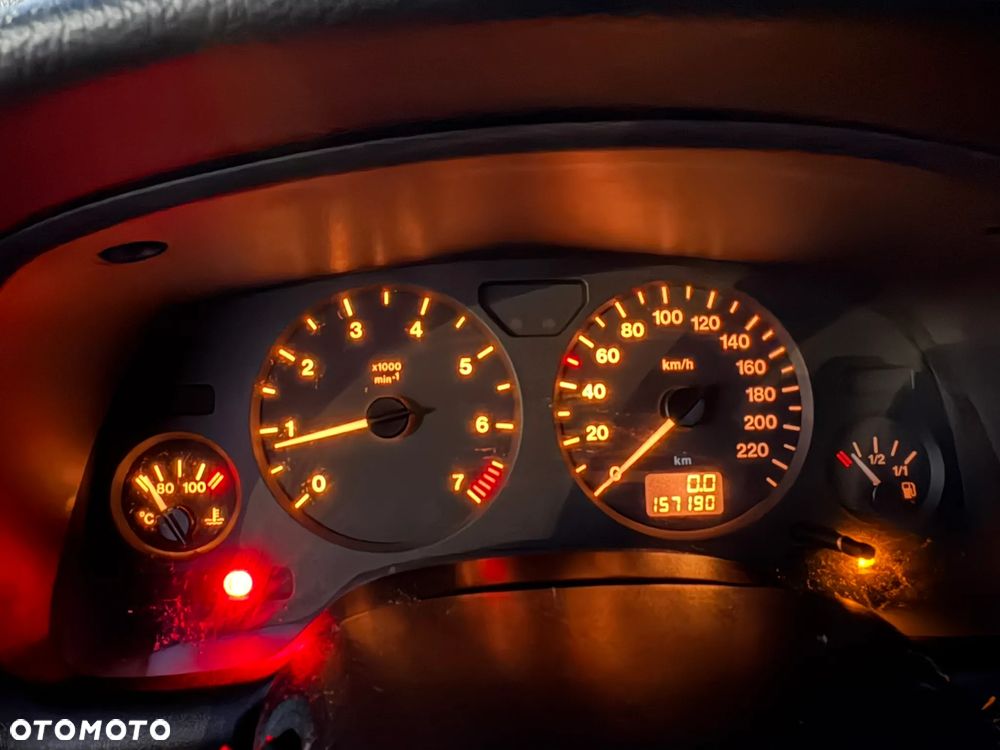 Opel Astra 1.4 16v GL - 18