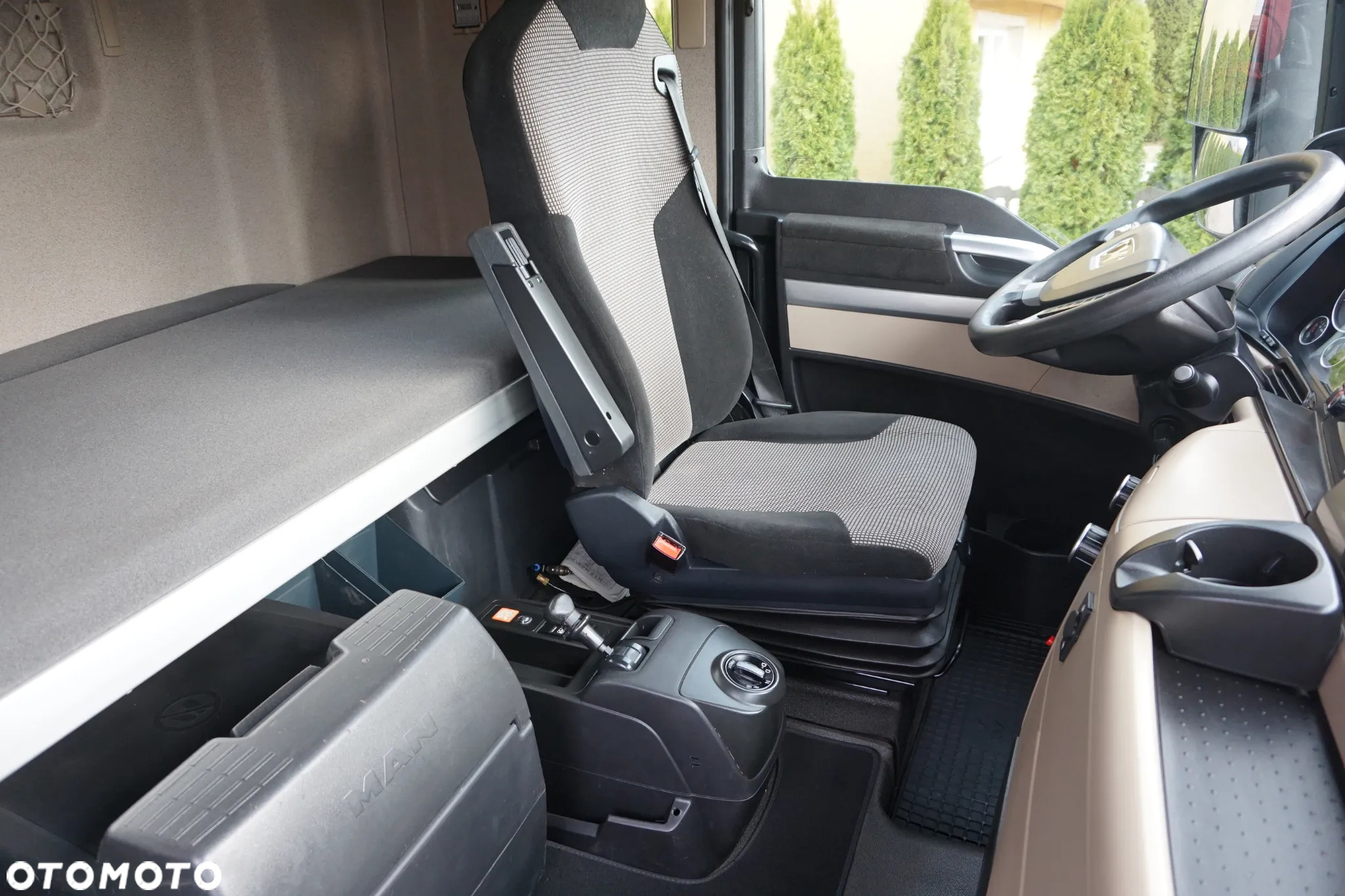 MAN TGX 18.460 STANDARD SALON PL 2017 R IDEALNY STAN. - 19