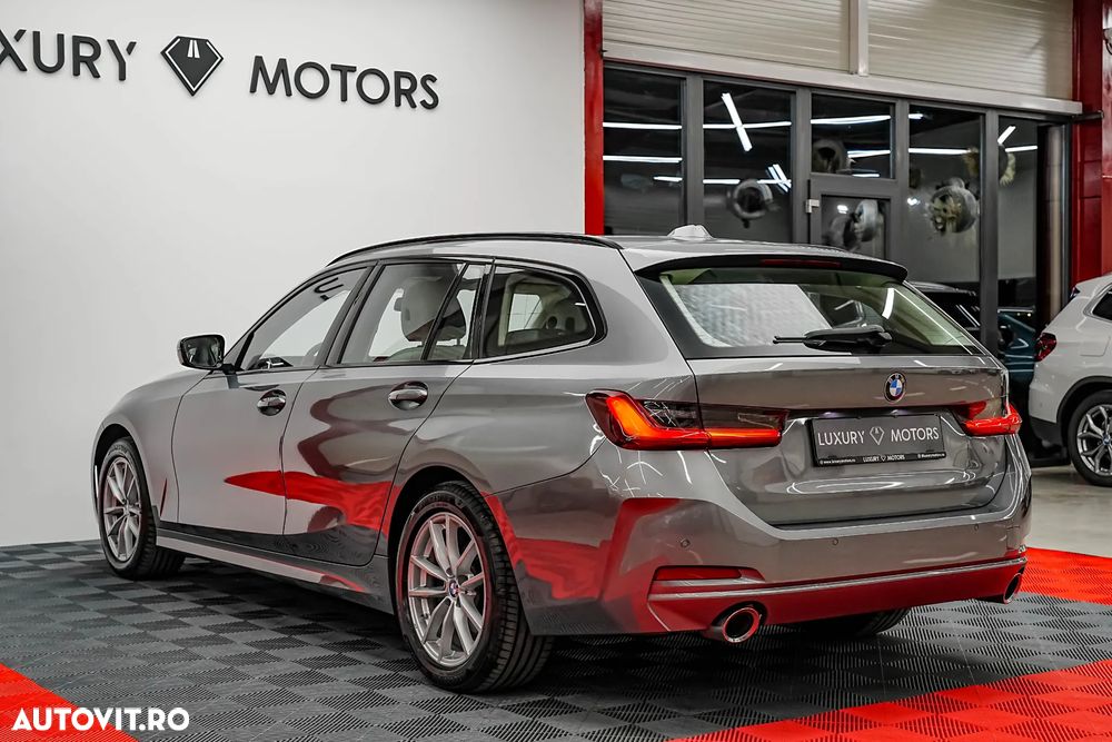 BMW Seria 3 320d Touring xDrive Aut. - 9