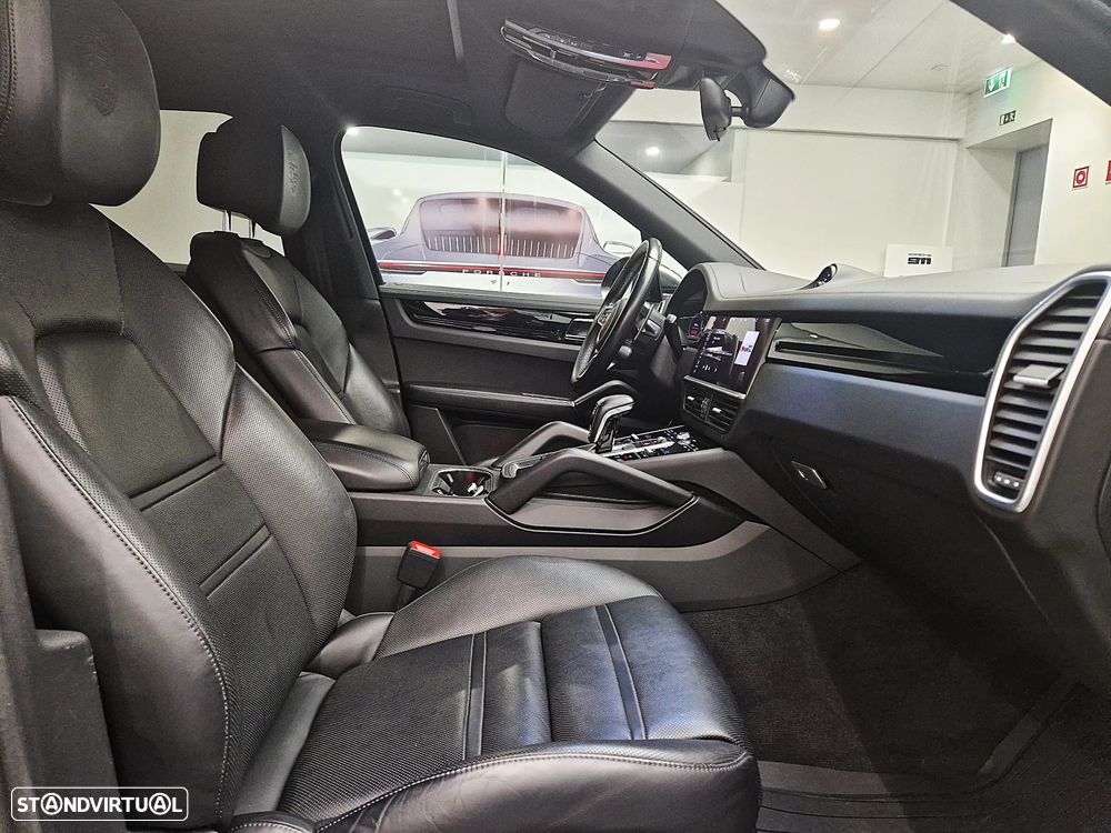 Porsche Cayenne E-Hybrid - 29