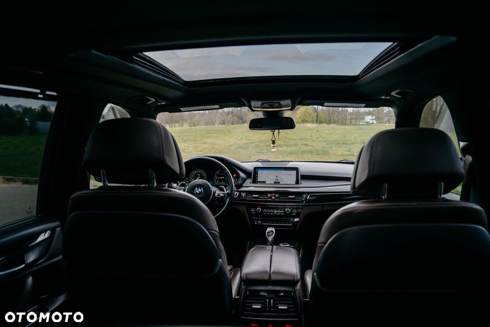 BMW X5 xDrive30d - 14