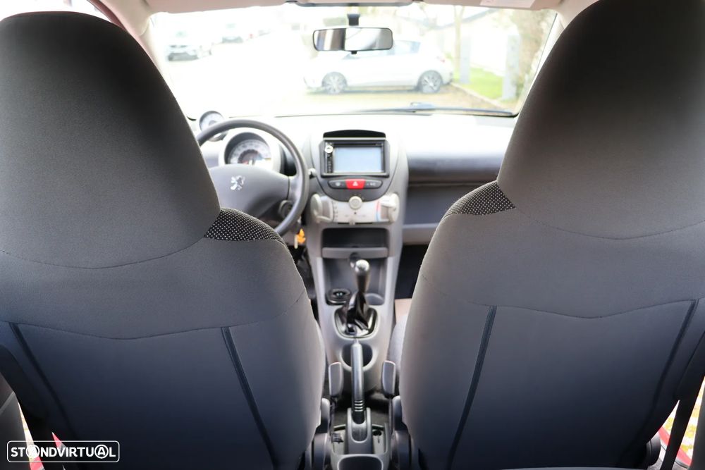 Peugeot 107 1.0 Urban - 23