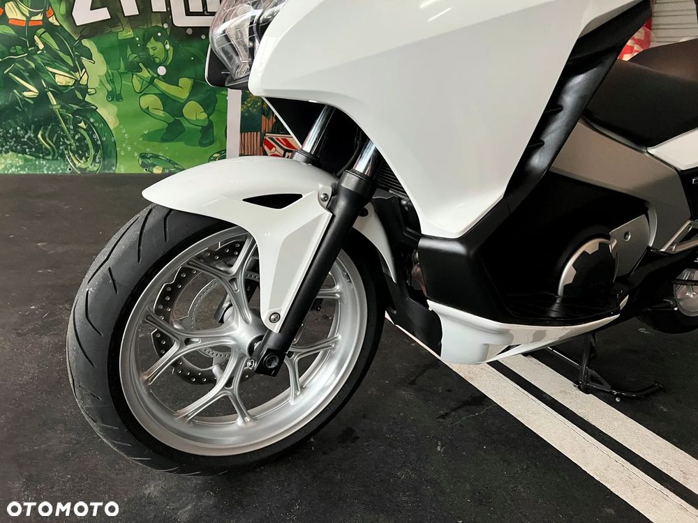 Honda NC - 22