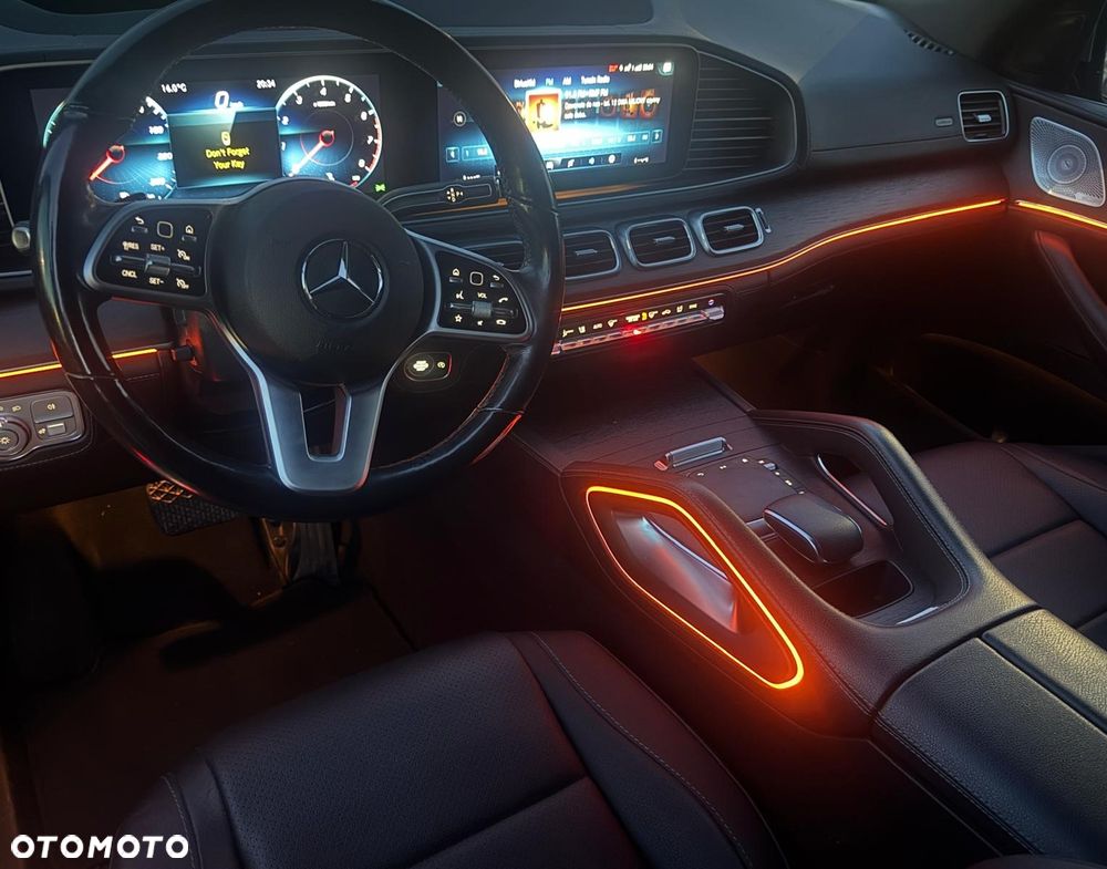 Mercedes-Benz GLE - 27