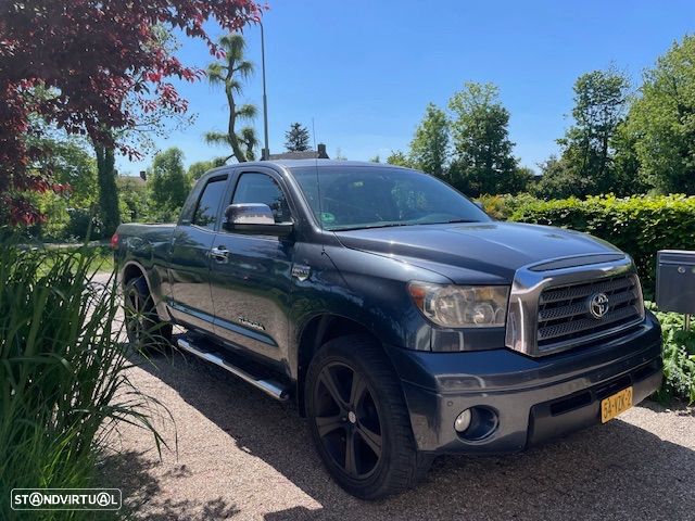 Toyota Hilux 4x4 Cabine Dupla DPF Auto Executive - 1