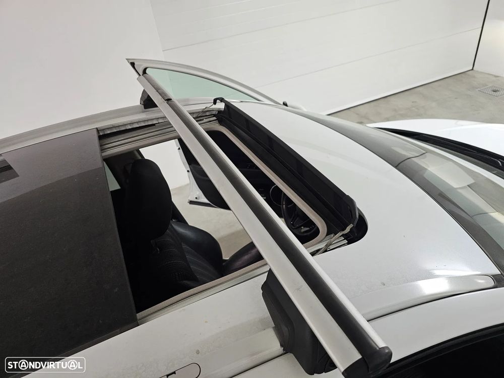 Honda HR-V 1.6 i-DTEC Executive - 10