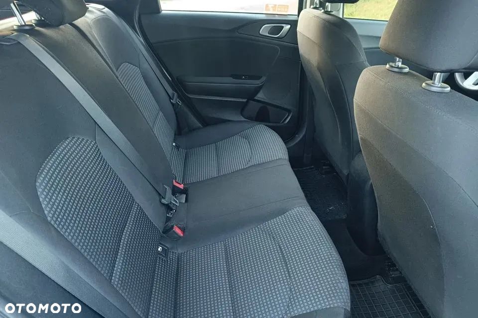 Kia Ceed 1.0 T-GDI M - 27