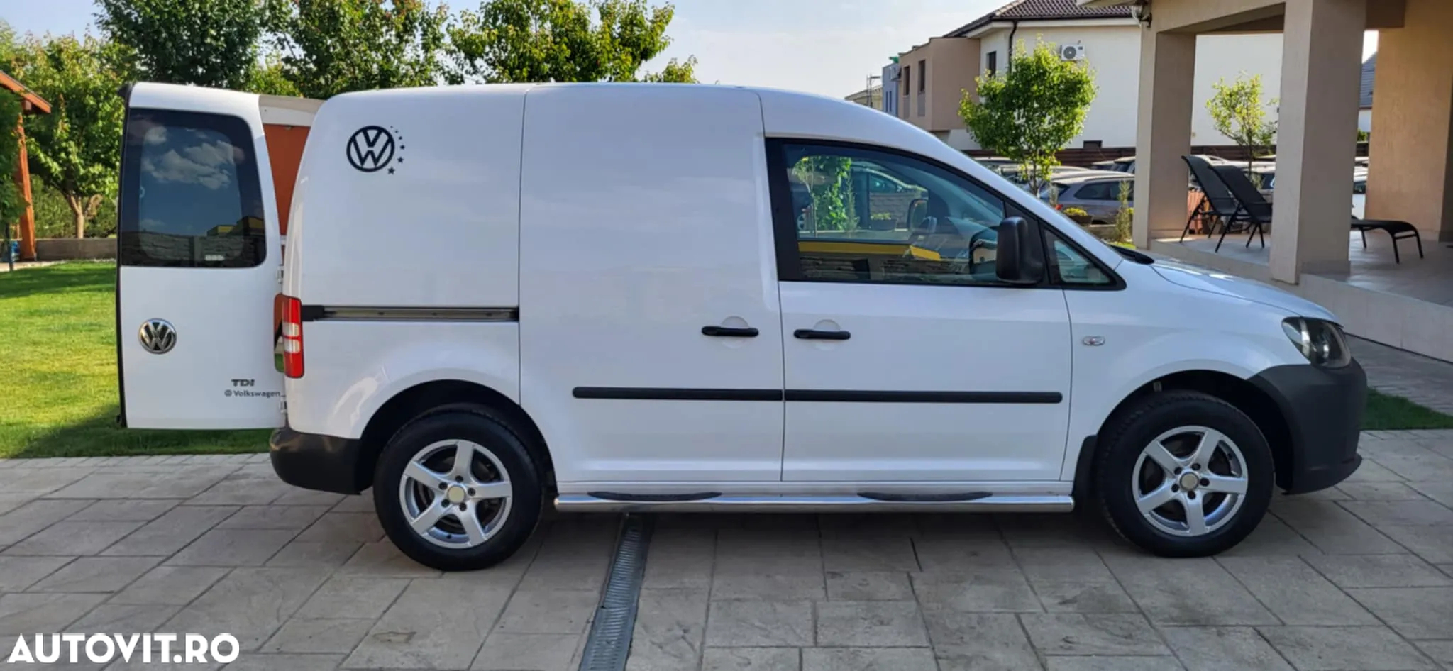 Volkswagen Caddy - 10