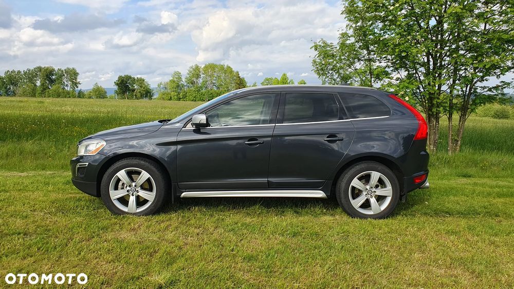 Volvo XC 60 D4 AWD Geartronic RDesign - 1