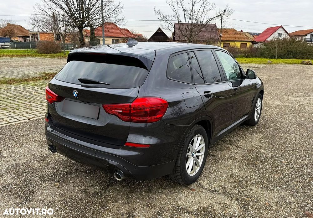 BMW X3 xDrive20d AT xLine - 18