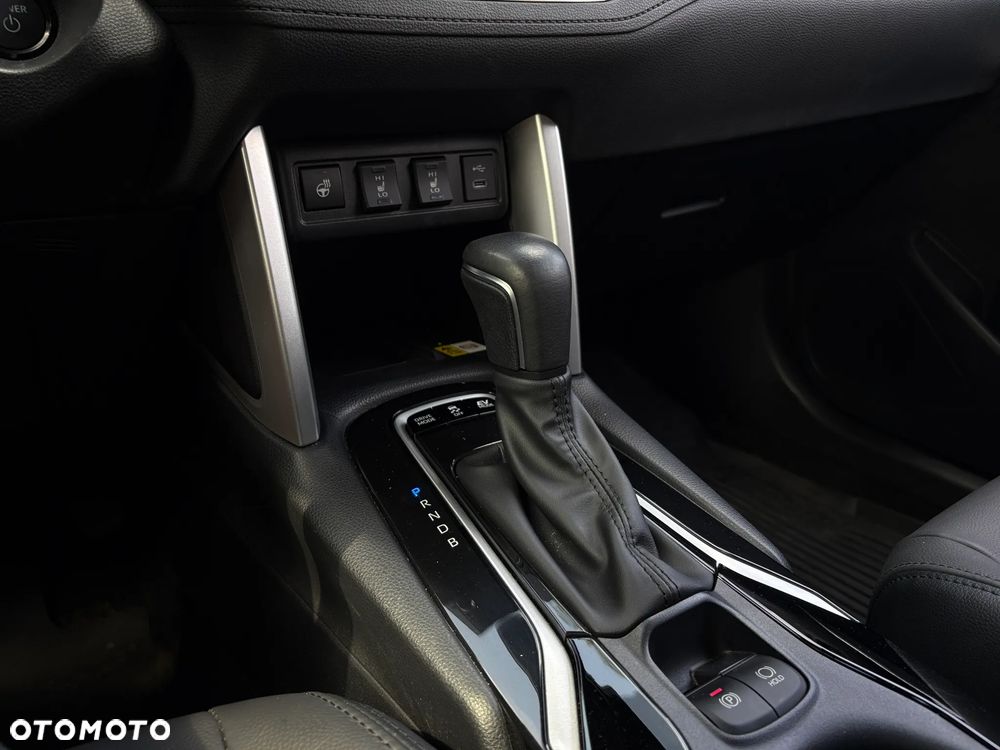 Toyota Corolla Cross 2.0 Hybrid Executive - 9