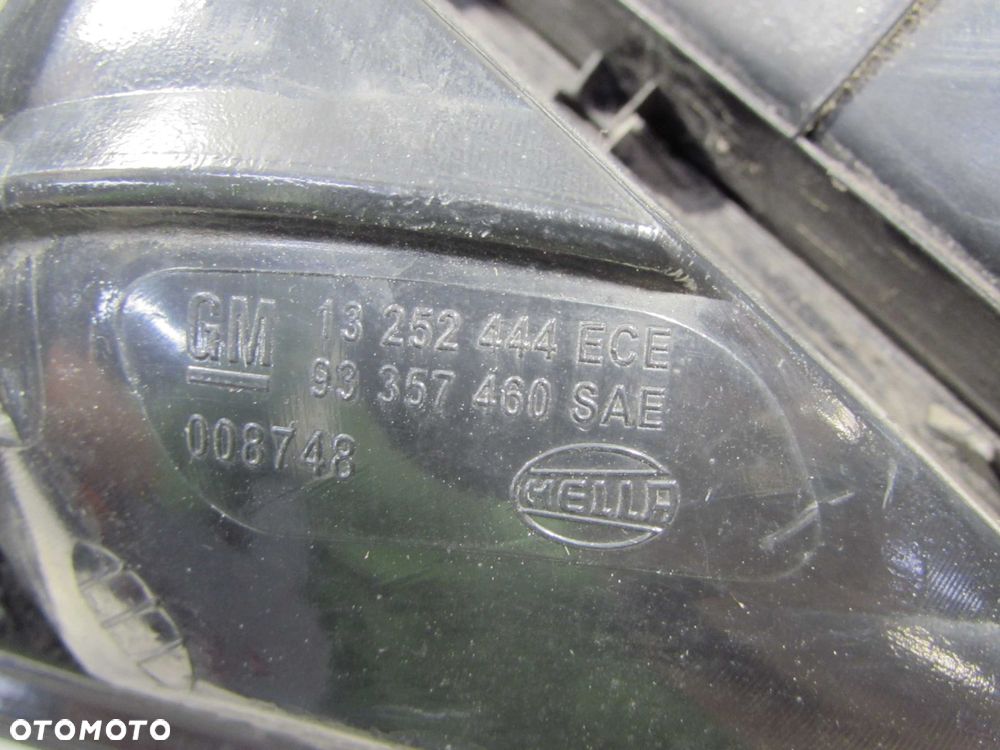 OPEL ASTRA H HB GTC SRI LAMPA TYL PRAWA 13252444 - 8
