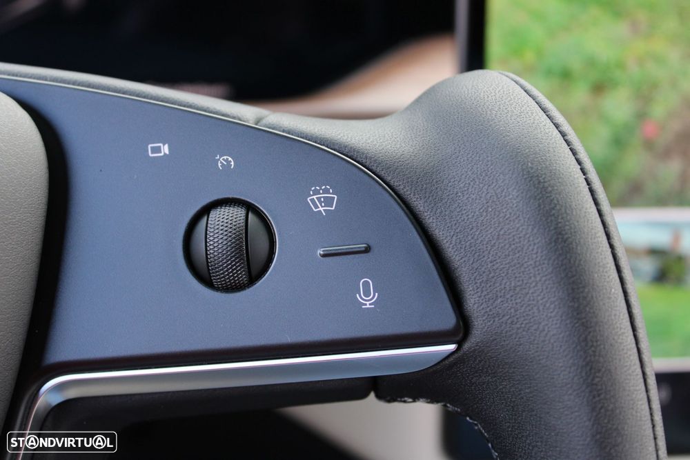 Tesla Model X Long Range AWD - 27