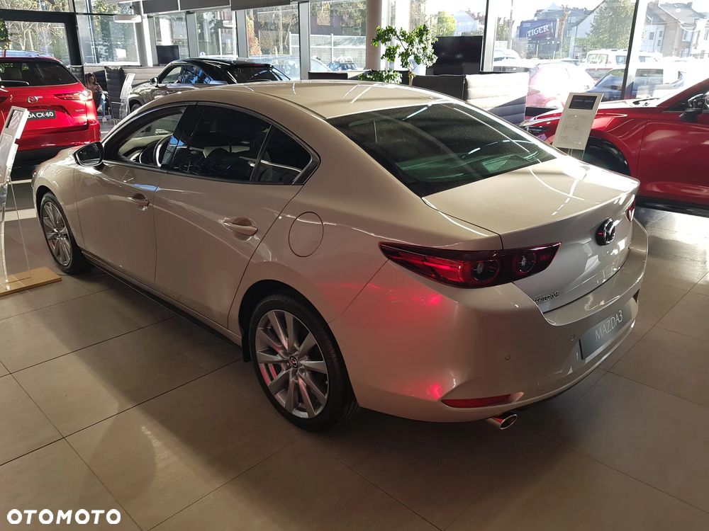 Mazda 3 2.0 mHEV Exclusive-Line - 4