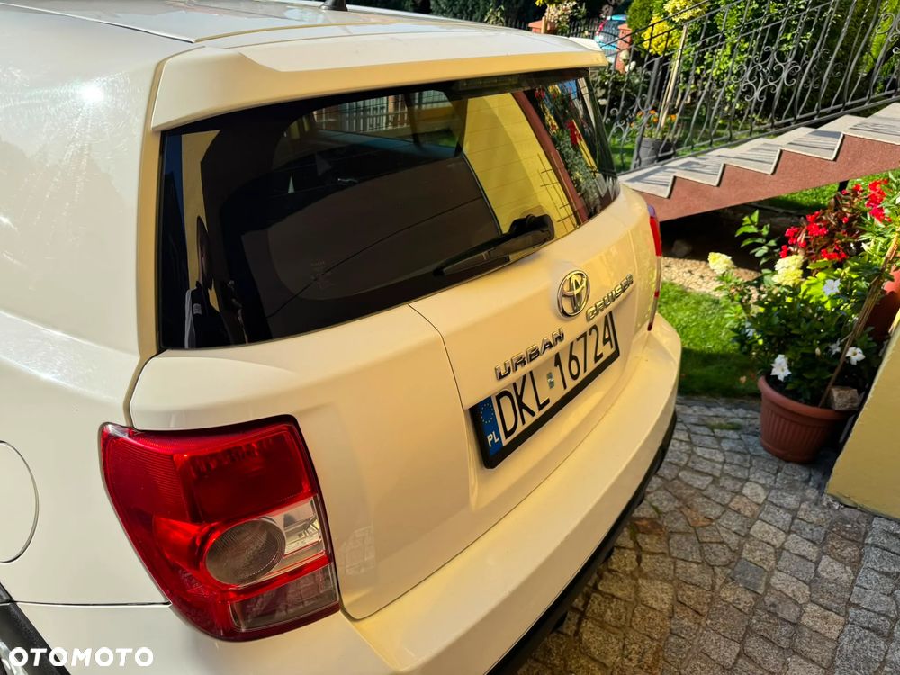 Toyota Urban Cruiser 1.4 D-4D Sol 4x4 - 5